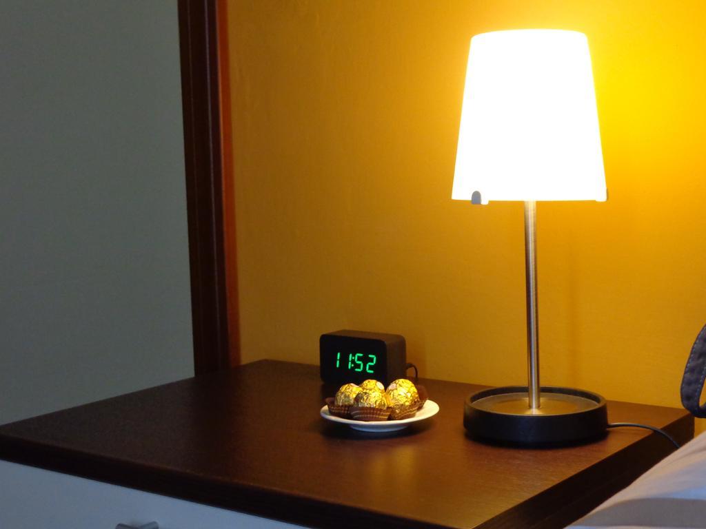 ラ カーサ イン リヴァルタ Verduno 部屋 写真